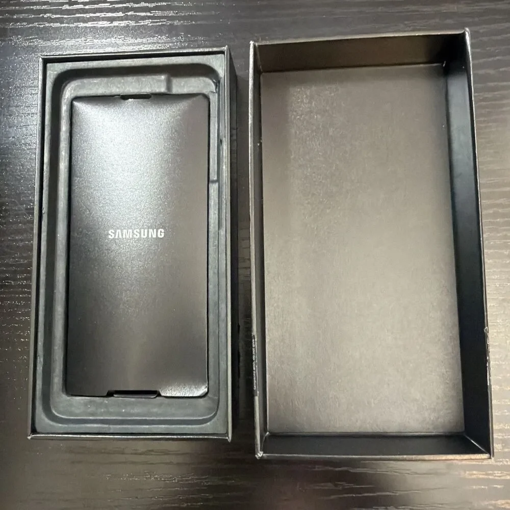 SAMSUNG GALAXY S22 Plus BOX ONLY without any accessories only empty box
